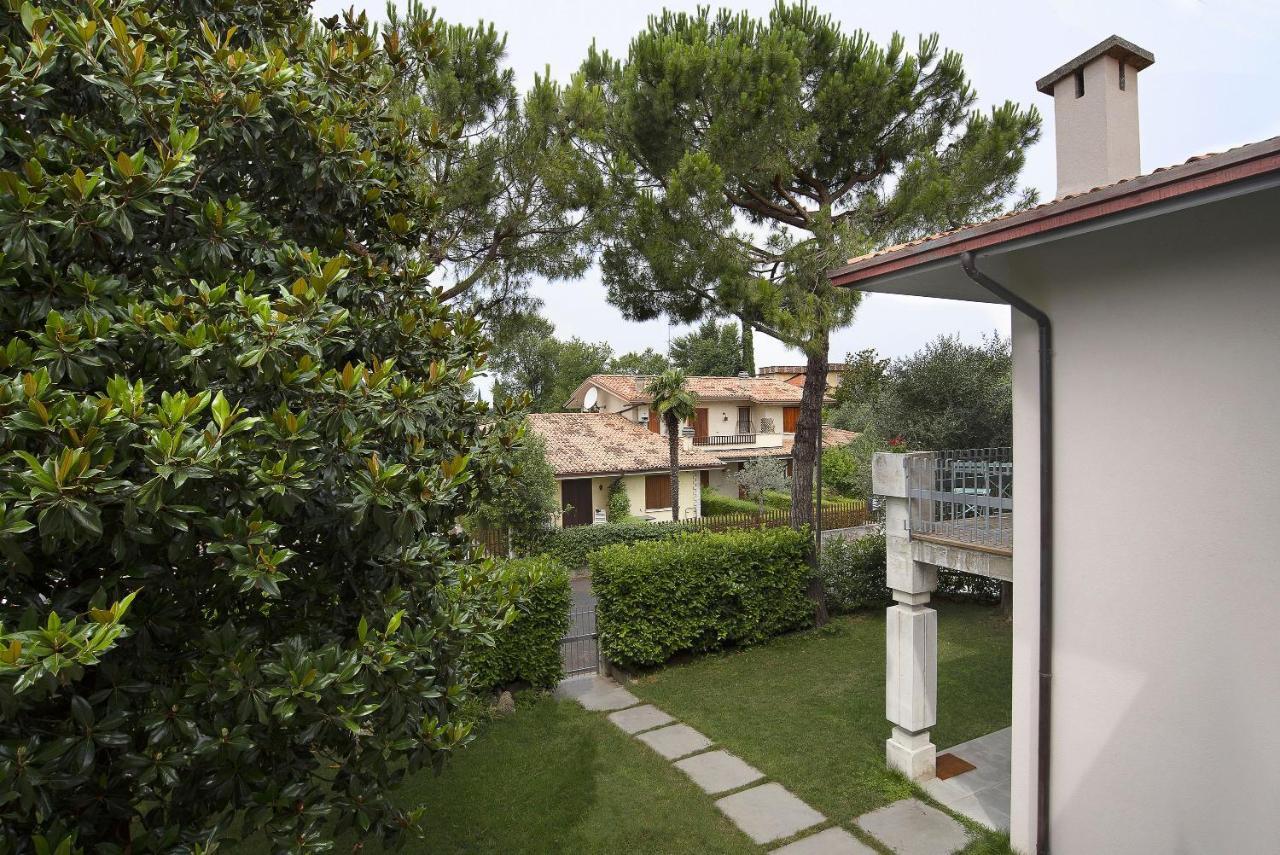 Apartmán Baseventuno 4 Bilocale Sirmione Exteriér fotografie