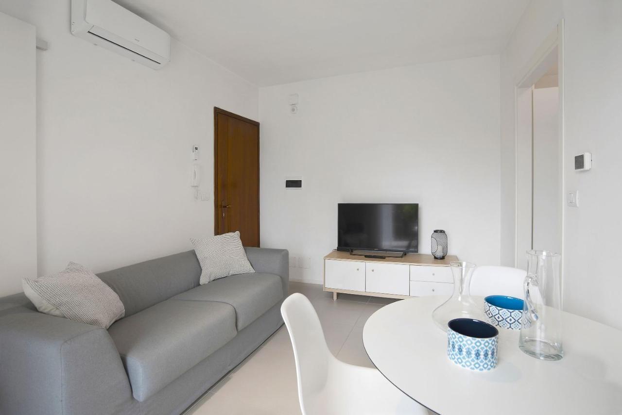 Apartmán Baseventuno 4 Bilocale Sirmione Exteriér fotografie