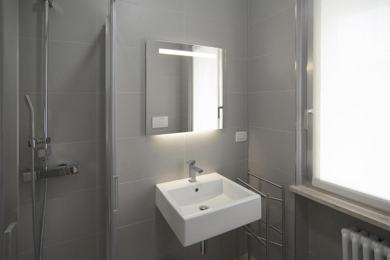 Apartmán Baseventuno 4 Bilocale Sirmione Exteriér fotografie