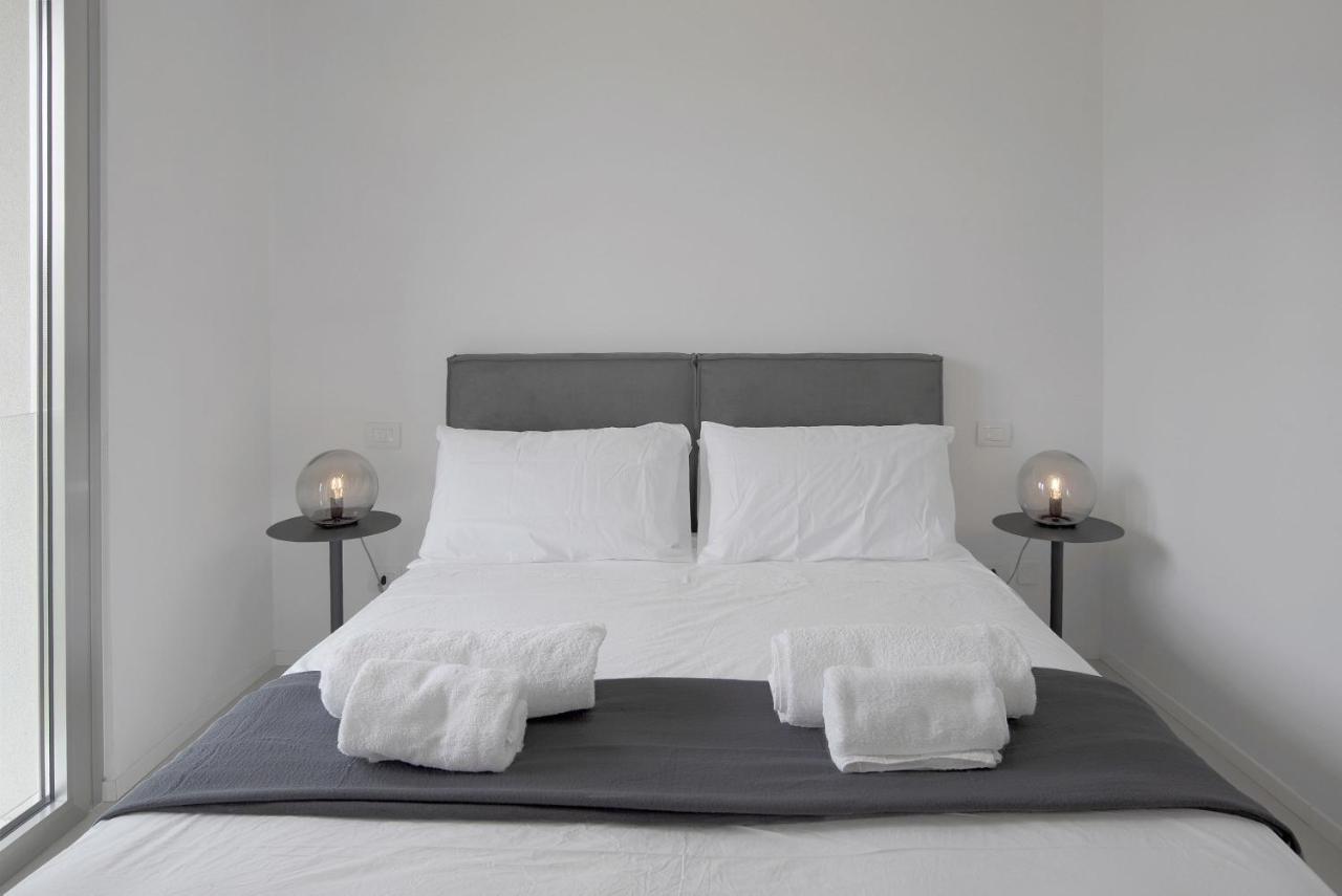 Apartmán Baseventuno 4 Bilocale Sirmione Exteriér fotografie