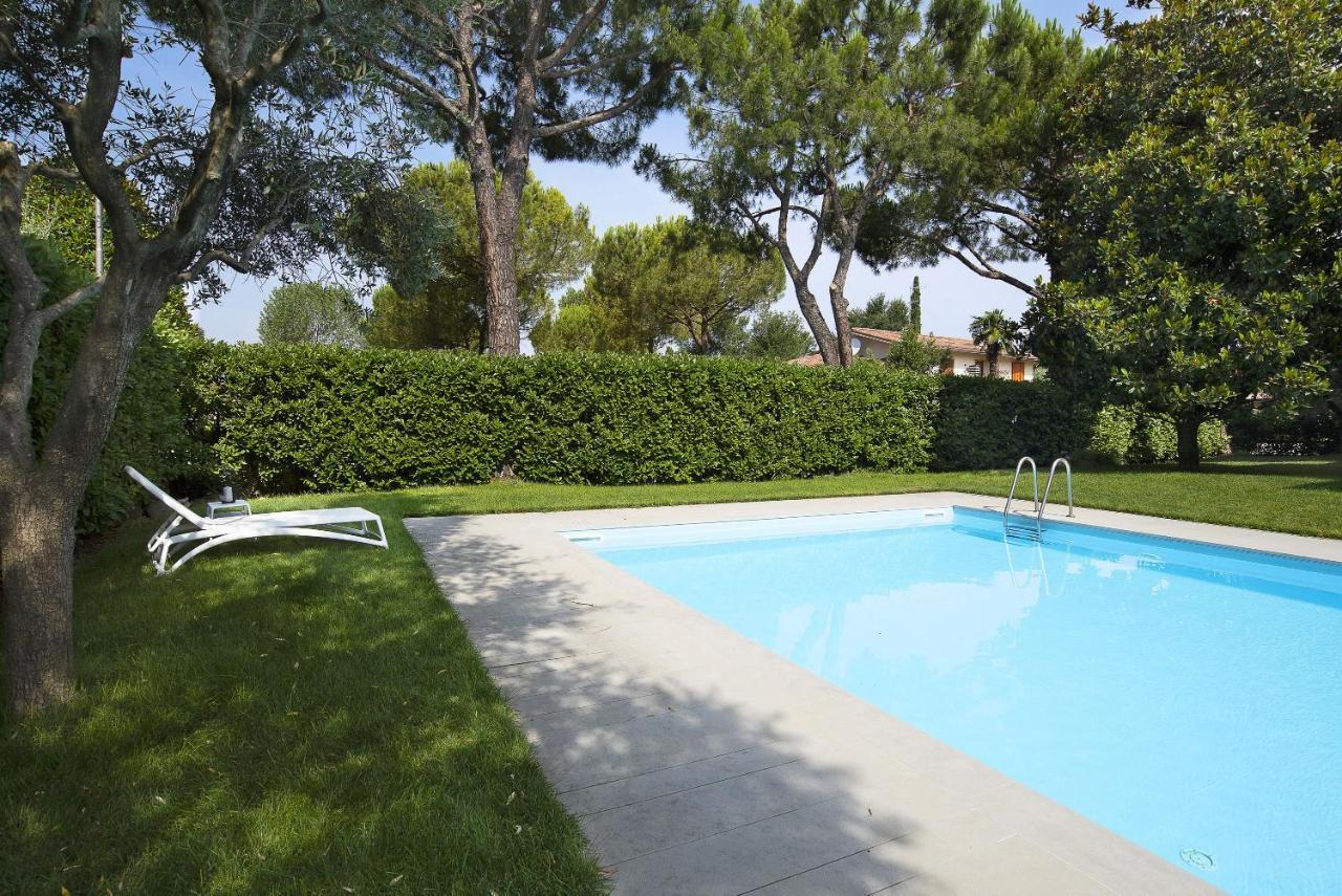 Apartmán Baseventuno 4 Bilocale Sirmione Exteriér fotografie